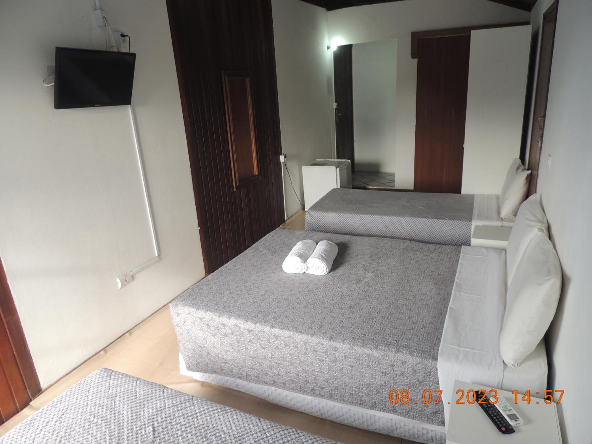 Hotel Costa Praia Piçarras Extérieur photo